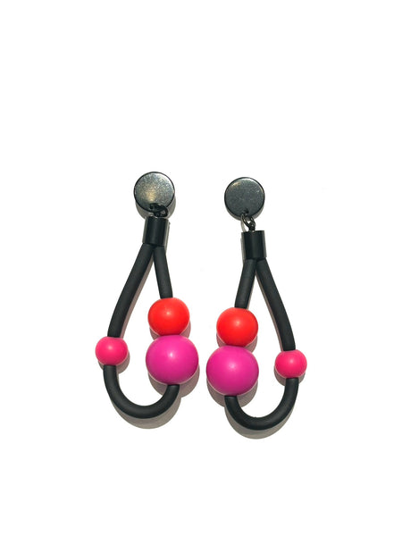 KNOT PREDICTABLE- Geo Spheres Earrings