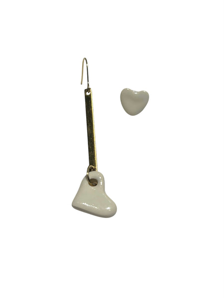 ITSARI- Asymmetrical Earrings - White Heart