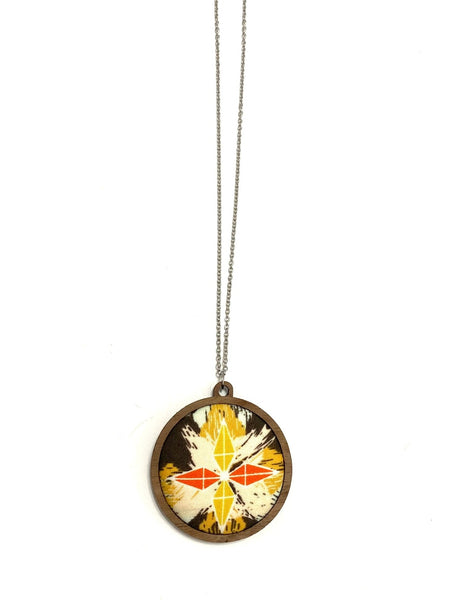 BOTÓN DE AZÚCAR - Pendant Necklace- Single- Compass