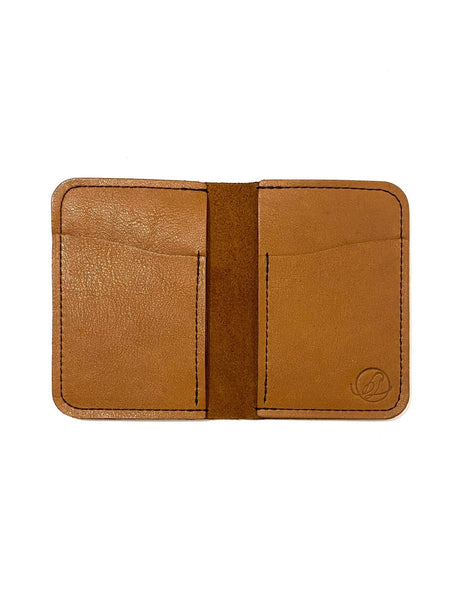 IGUACA - Vertical Wallet - Light Brown