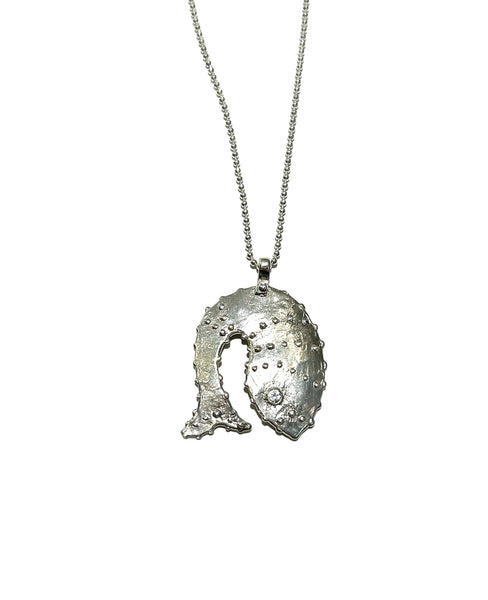 ROQUE DESIGNS - The Fish Necklace