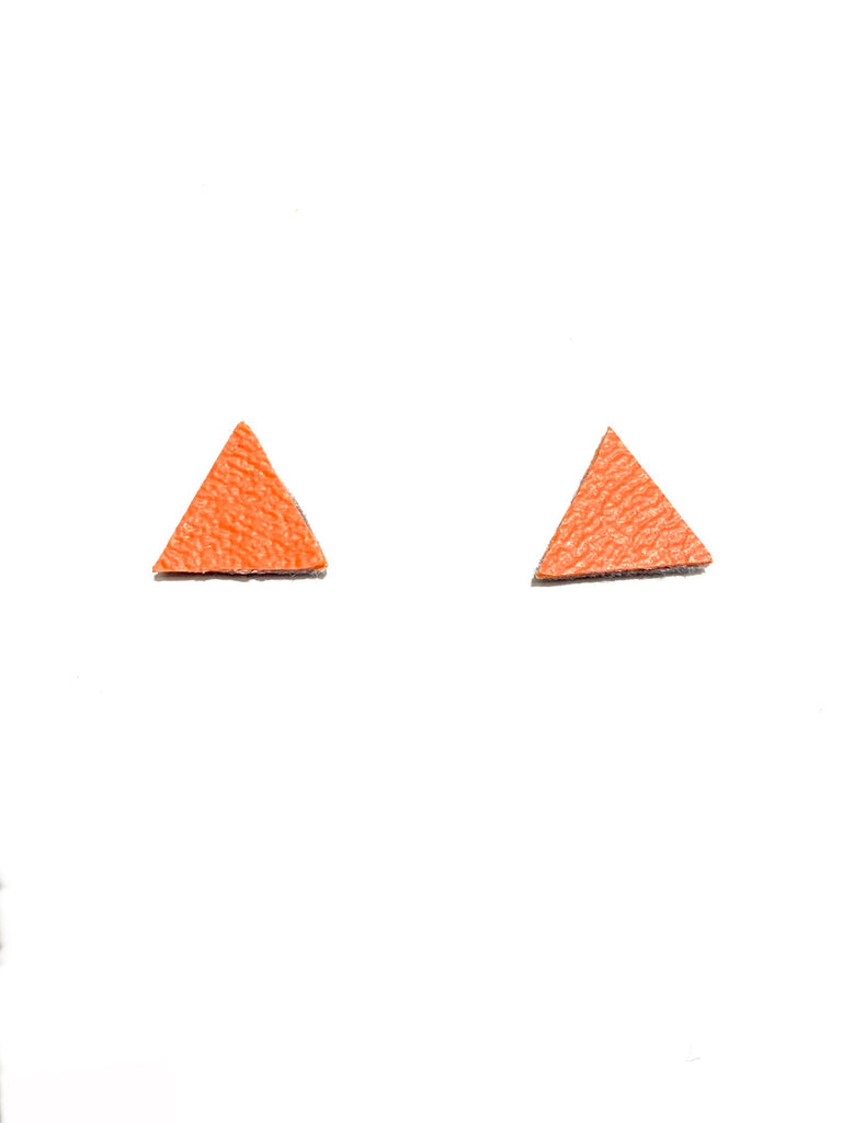 INÉDITO- Mini Studs- Orange Triangle