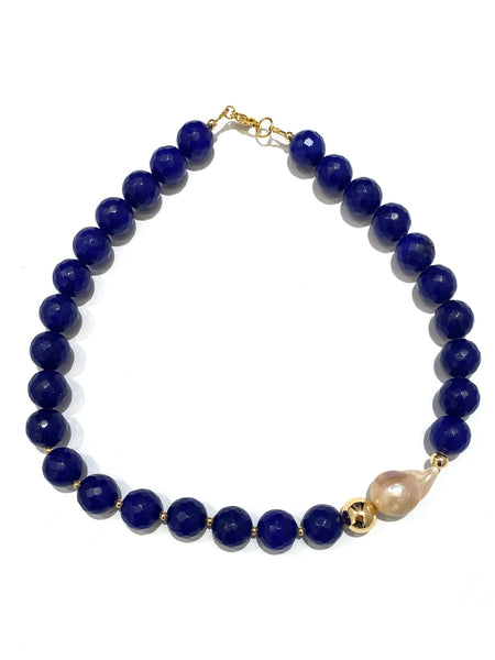 HC DESIGSN- Colored Agate with Pearl Accent Short Necklace