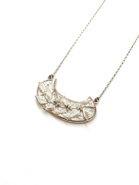 Snou* - Coffee Branches Medallion Necklace